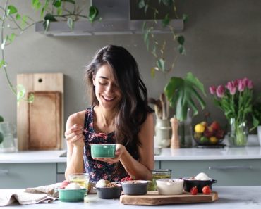 5-ingredient DESSERTS to impress » vegan + easy