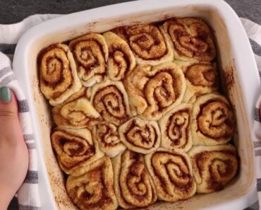 How to Make Quick Cinnamon Rolls How to Make Quick Cinnamon Rolls