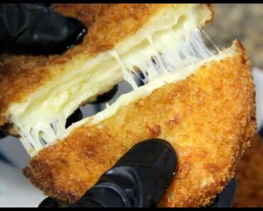 Easy Breakfast Recipes | Cheesy Fried Sandwich
