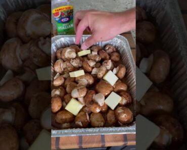 Super Easy Smoked Mushrooms